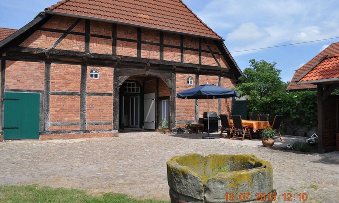 Eickeloh Other | Relax in a Spacious Farmhouse Near Amusement Parks