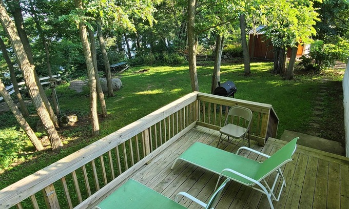 Hammond House | Experience Comfort and Privacy by Black Lake for Families