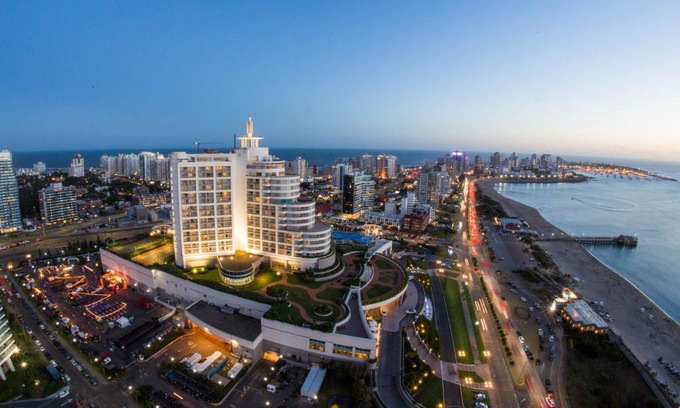 Punta del Este Hotel | Experience Punta del Este: 5-Star Oceanfront Getaway