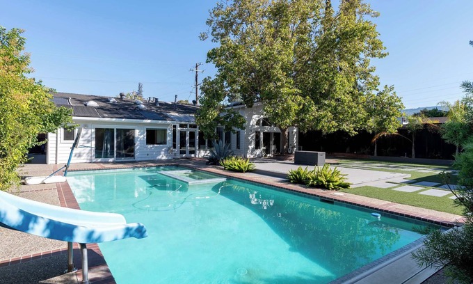Saratoga House | Enjoy Sunny Poolside Living, California Style