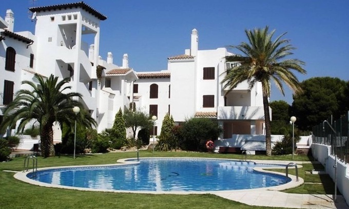 Alcossebre Apartment | Experience Relaxation at Alcossebre Beach with Top Amenities
