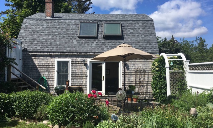 Bass Harbor Cottage | Explore Acadia National Park with Bicycles Included!
