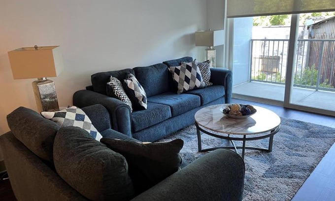 Inman Park Apartment | Experience the Best of Atlanta Near Ponce City Market