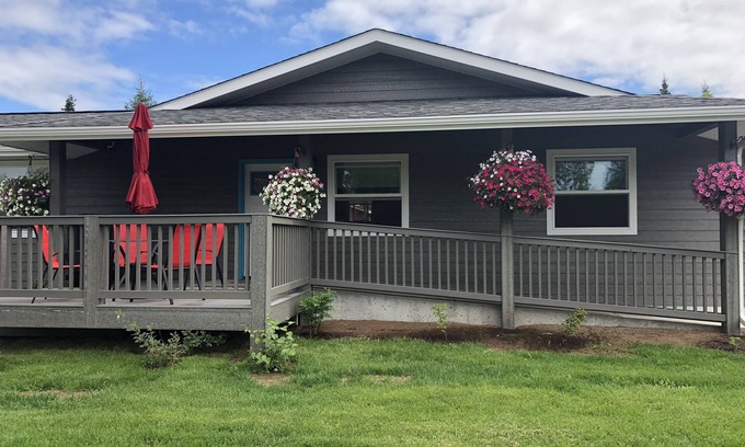 Soldotna Apartment | Experience Home Comforts with Ideal Family-Friendly Amenities