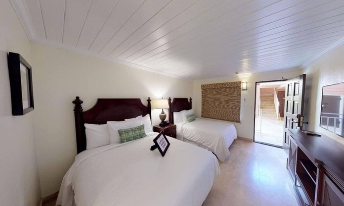 Christiansted Hotel | Enjoy the Historic Beauty of St. Croix from an Elegant and Stylish Room
