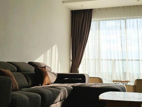Sekinchan Apartment | Enjoy the Unblocked Seaview 超大海景房 5mins to Paddy Fields and Pantai Redang