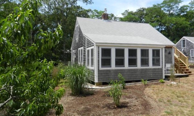 East Harwich Cottage | Relax in a Renovated Oceanfront 2BR Cottage Retreat