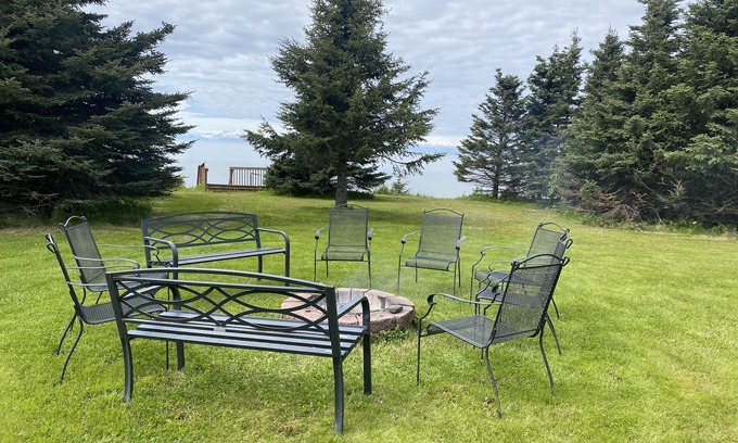 Kenai House | Relaxing Beachfront Getaway with Ocean Views and Spa