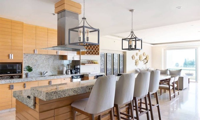 Ajijic Condo | Unwind in a Premium 2 Bedroom Condo with Spa and Pool