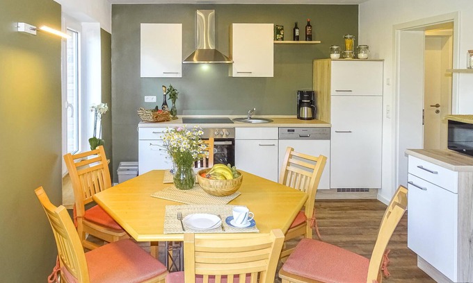 Testorf-Steinfort House | Enjoy your vacation in Mecklenburg-Vorpommern, between Schwerin and Wismar. The modernized semi-deta