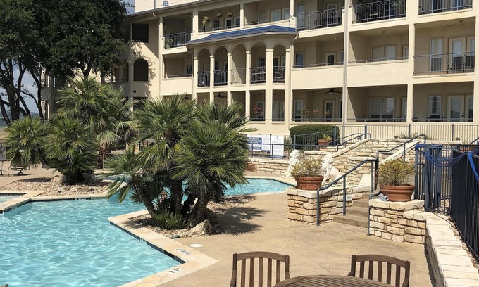 Lago Vista Condo | Relaxing Lakeside Escape with Scenic Views and Spa Amenities