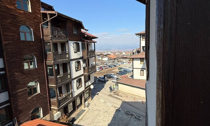 Shiligarnika Apartment | Enjoyable studio opposite Gondola with WiFi and Amazing view in charming Bansko