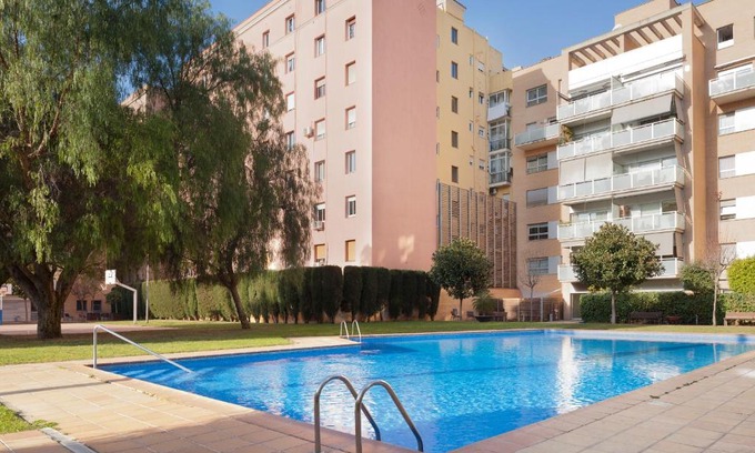 La Vila Olimpica del Poblenou Apartment | Discover Enjoybcn Marina Apartment: Oceanfront Retreat