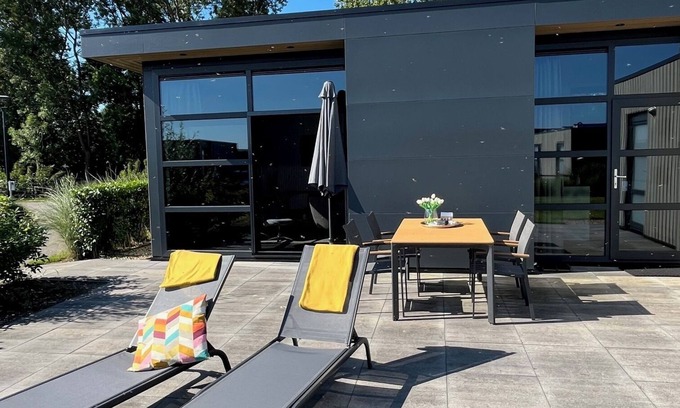 Enkhuizen House | Cozy Enkhuizen Retreat on the Ijsselmeer with Spa & Ocean View
