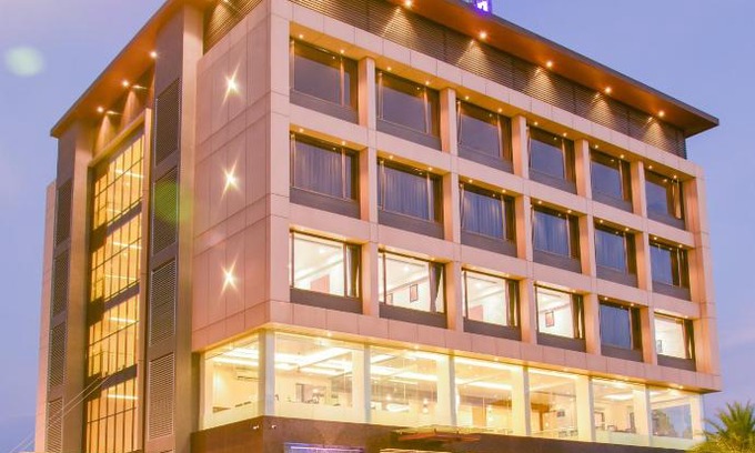 Pune Hotel | Discover Jagg's Inn: Family-Friendly with Great Dining Options