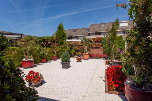 Enschede Bed & Breakfast | Pet-Friendly Enschede Hotel with Breakfast and Kitchen Access