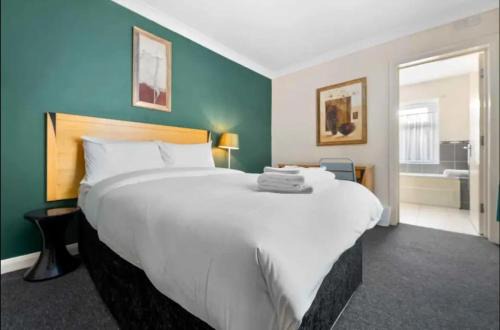 Cardiff City Centre House | Comfortable Ensuite Room in Cardiff City Centre