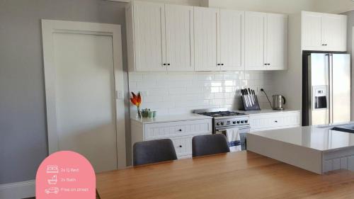 Invermay House | Experience Entertainers Delight in Invermay - 10/10 Rated Stay