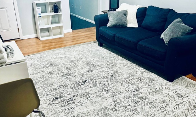 Weequahic Apartment | Private 2-Bed Apartment Near NYC and Outlet Shopping