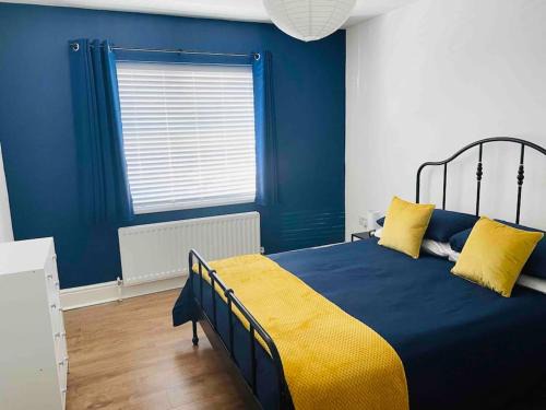 Blyth Apartment | Cozy 2 Bedroom Flat in Northumberland - Family Friendly Stay