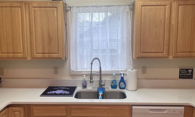 Golden Belt Historic District House | Exceptional 3B/2Ba Home in Heart of Durham with Amenities