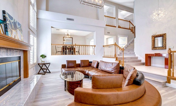 Spring Valley House | Exceptional 5-Bedroom House in Las Vegas/Summerlin