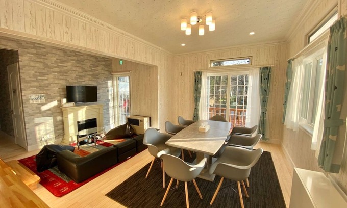 Karuizawa House | Newly Built American House Near Karuizawa Shopping