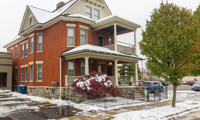 Central Business District House | Entire Gorgeous Victorian Downtown KZOO Sleeps 12