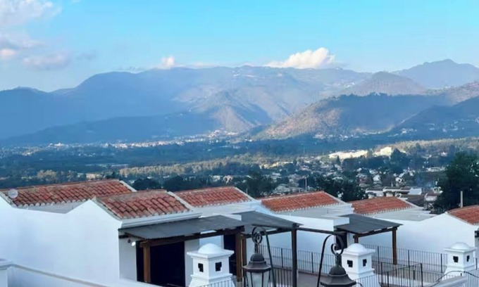 Antigua Guatemala Condo | Entire home 10 min. From Antigua 8 guests 4 bedrooms 6 bedsn 3 full baths