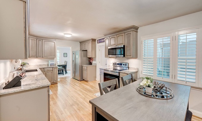 Buford House | Waterfront Lakehouse: Guest Rated 10/10 with Kayaks
