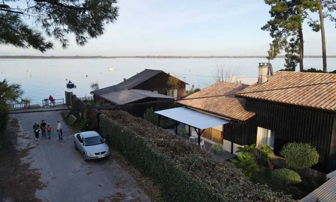 Claouey Villa | Beachfront Bliss: Entire House Steps from the Ocean