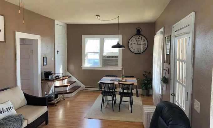 Fairfax House | Ideal Retreat for Fishing, Hunting, and Family Getaways