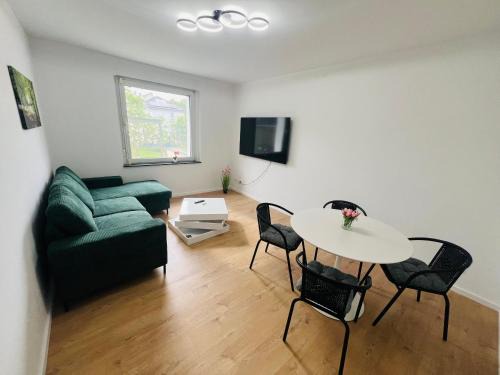 Lippstadt Apartment | Pet-Friendly Entire House with 12 Beds & Floor Heating