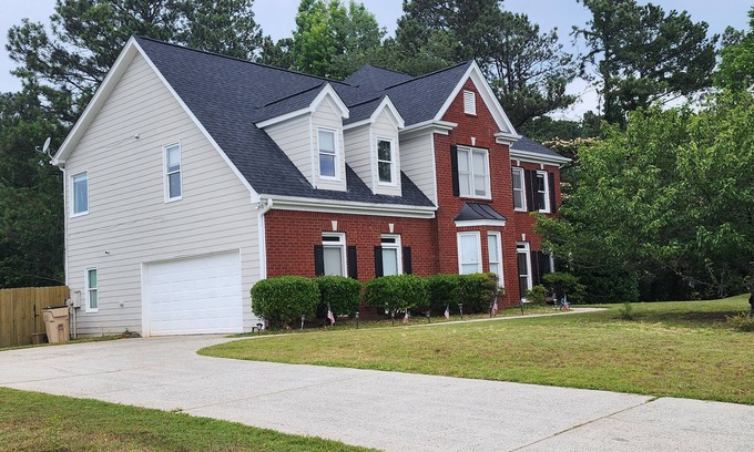 Woodstock Bed & Breakfast | Comfort Home: Ideal for Outdoor Fun with High-Speed Wi-Fi