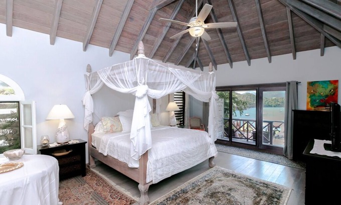 Freemans Bay House | Beautiful Villa and Cottages at Moondance Antigua