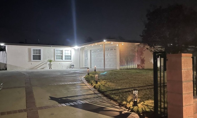 Westmont House | Immaculate Newly Renovated House in North Pomona