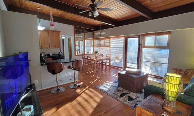 Annandale Apartment | Cozy One Bedroom Apartment with Pool & Child-Friendly Space
