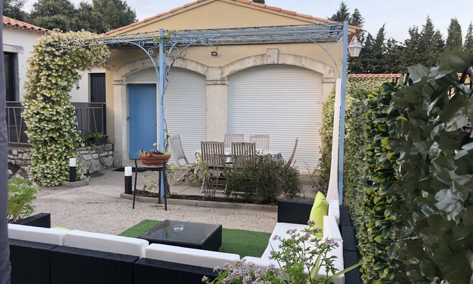 Ledenon House | Private Gîte with Pool - Rated 10/10 by Guests