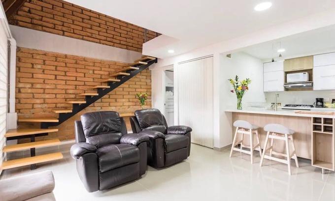 Villa Hermosa Apartment | Charming Studio Near Downtown Medellín with Great Amenities