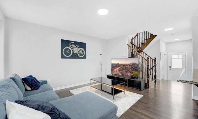 Kitchener House | Spacious Two-Storey Retreat with Enclosed Backyard & More