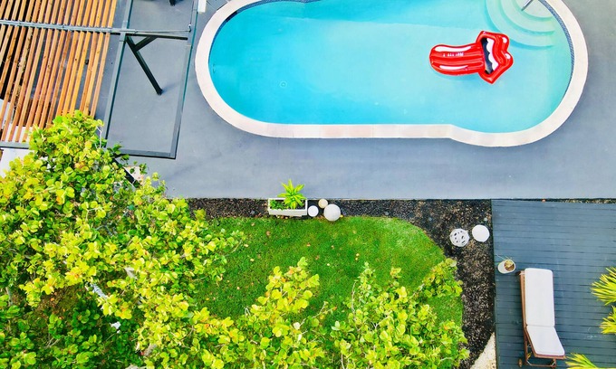 Ojus Villa | Beautiful Villa in North Miami Beach with Private Pool!