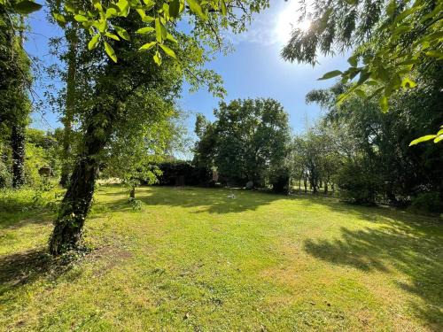 Bellevesvre Apartment | Family-Friendly Appartement en Bresse with High Guest Ratings