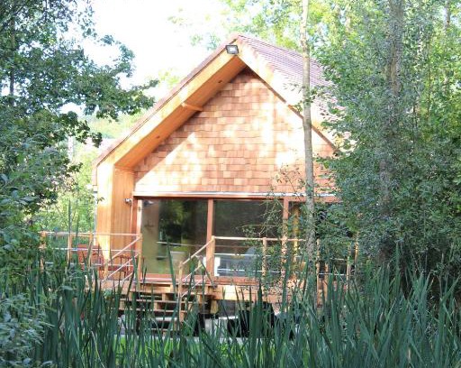 Frasnes-Lez-Anvaing Cabin | Oceanfront Getaway at Entre mare et chêne - 9.3 Rated