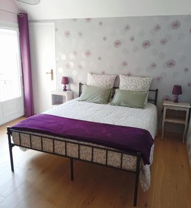 Coutances Bed & Breakfast | Charming Stay at Entre Mer et Bocage with Breakfast & Hot Tub