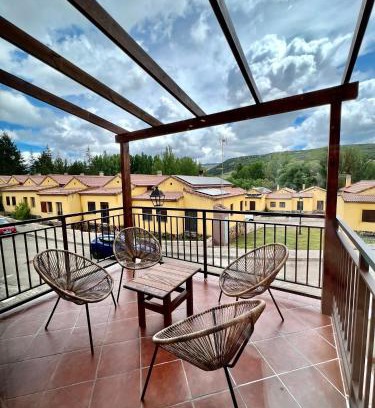 Tragacete House | Discover Entre Piñas: Pet-Friendly Retreat with Top Ratings