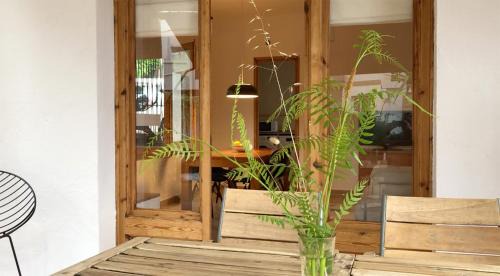Torredembarra Apartment | Beautiful Oceanfront Entre Pinos PB Beach Apartment