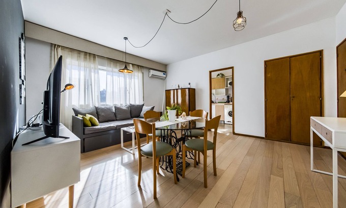 Cordoba Apartment | Discover Entre Rios 73: Family-Friendly in Centro