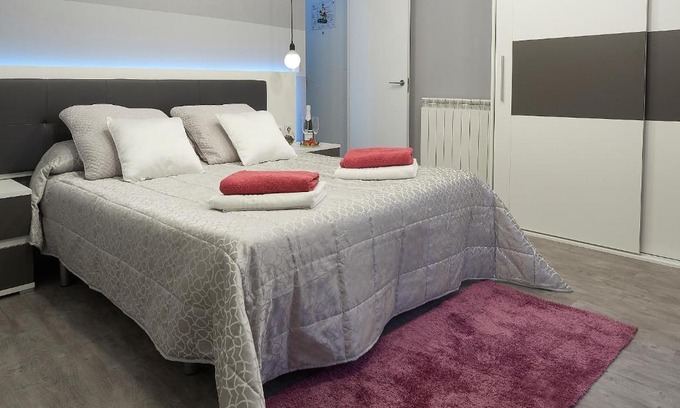 Leon Apartment | Budget-Friendly Stay at Entrevias Lodging with Free WIFI