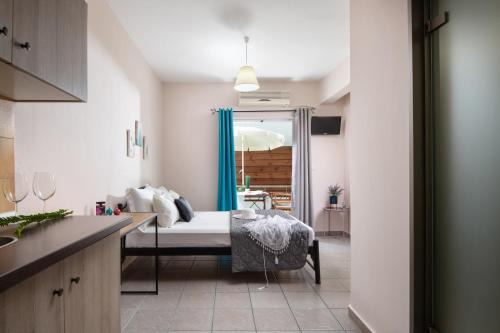 Sarti Apartment | Discover Epohikon Studios: Ocean View & Breakfast Included
