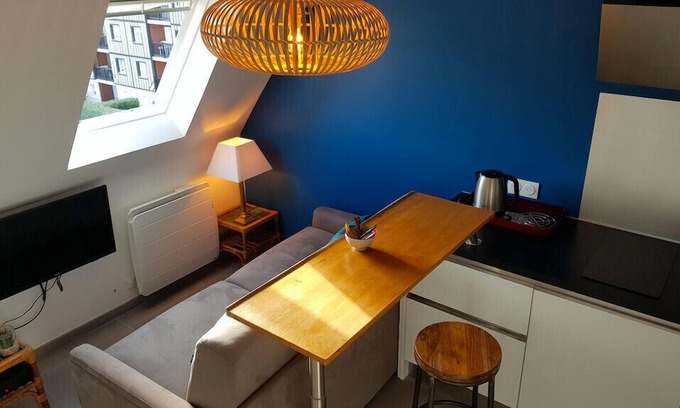 Cabourg Apartment | Beachfront Apartment in Cabourg with Pool & Breakfast